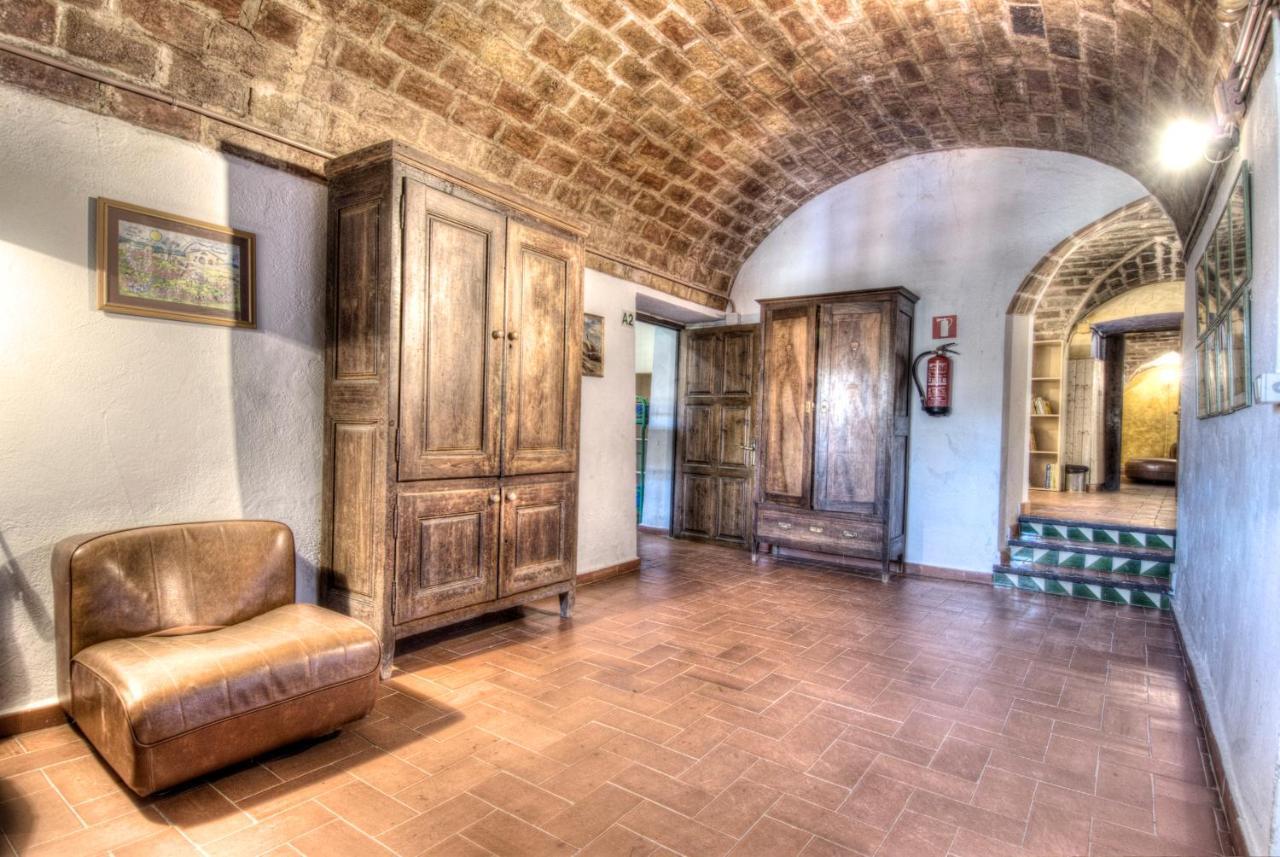 Mas Pages Hostel Sant Esteve De Guialbes Buitenkant foto